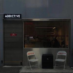 四虎国产精品亚洲一区久久特色
